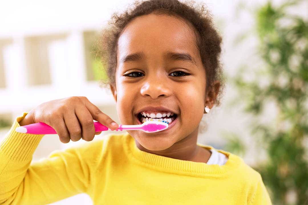 Explaining oral health concepts to young children